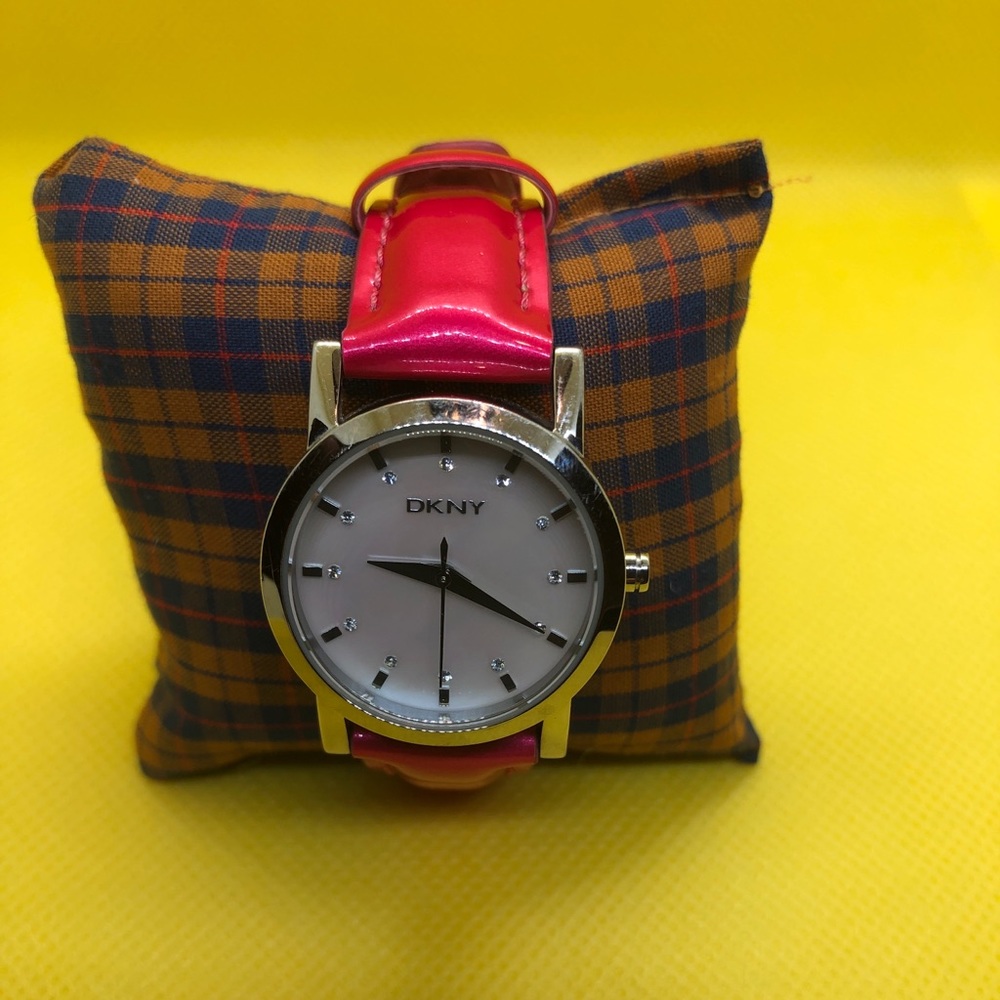 DKNY watch NY4795